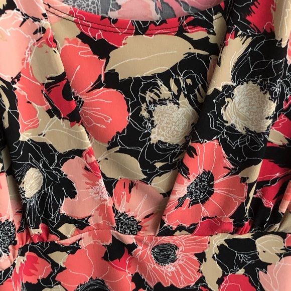 east 5th Size Large Peplum Pink/Black/Tan Blouse - Picture 5 of 6